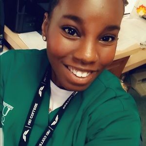 Meet your Posher, Hillary